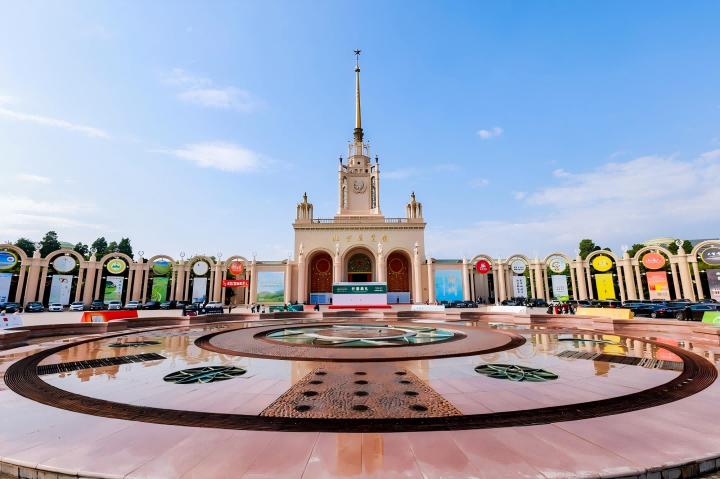 2025北京“一展两会”在北京展览馆开幕